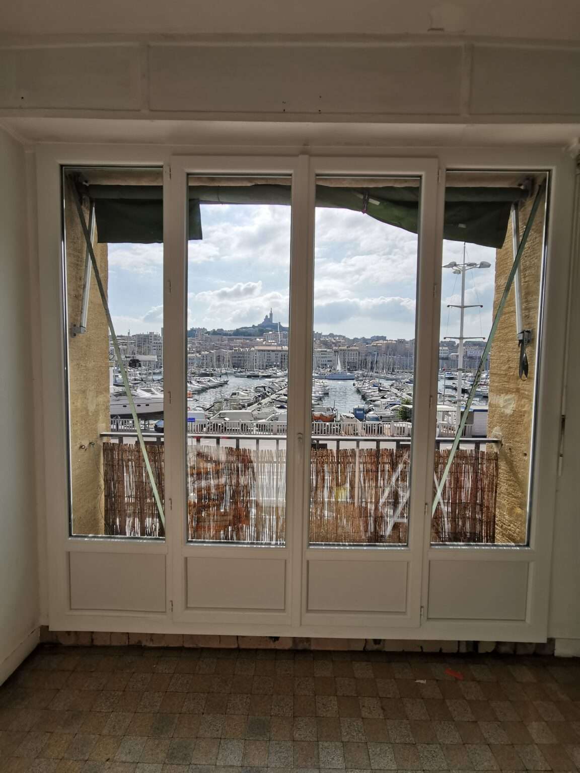 Marseille 2e: fenêtres PVC sur mesure de rénovation