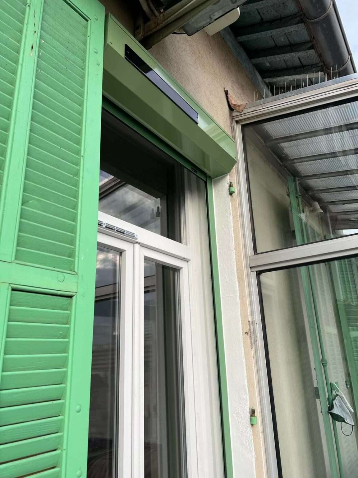 Marseille 6e: volets roulants solaires